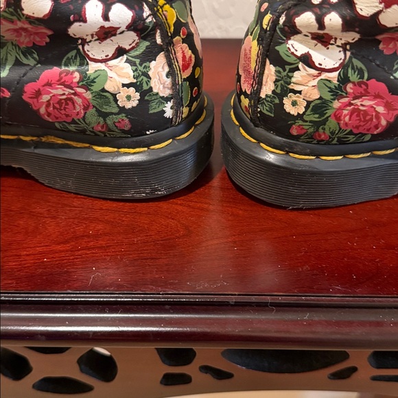 Dr Marten Pascal 1460 Floral Boot Womens size 8 EU39 - Picture 14 of 14